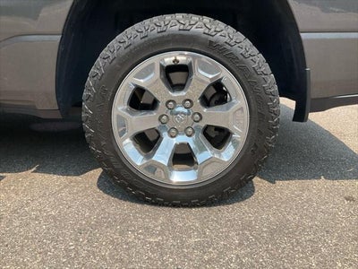2020 RAM 1500 Big Horn Crew Cab 4x4 5'7' Box