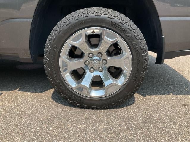 2020 RAM 1500 Big Horn Crew Cab 4x4 5'7' Box