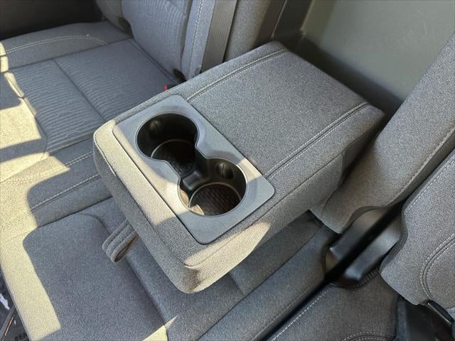 2020 RAM 1500 Big Horn Crew Cab 4x4 5'7' Box