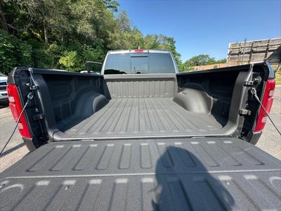 2020 RAM 1500 Big Horn Crew Cab 4x4 5'7' Box