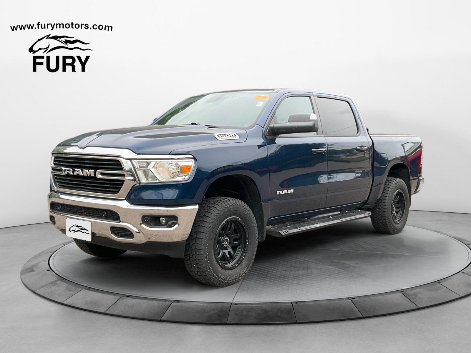 2021 RAM 1500 Big Horn Crew Cab 4x4 5'7' Box