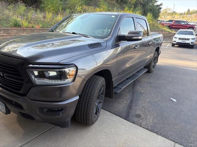 2020 RAM 1500 Big Horn Crew Cab 4x4 5'7' Box