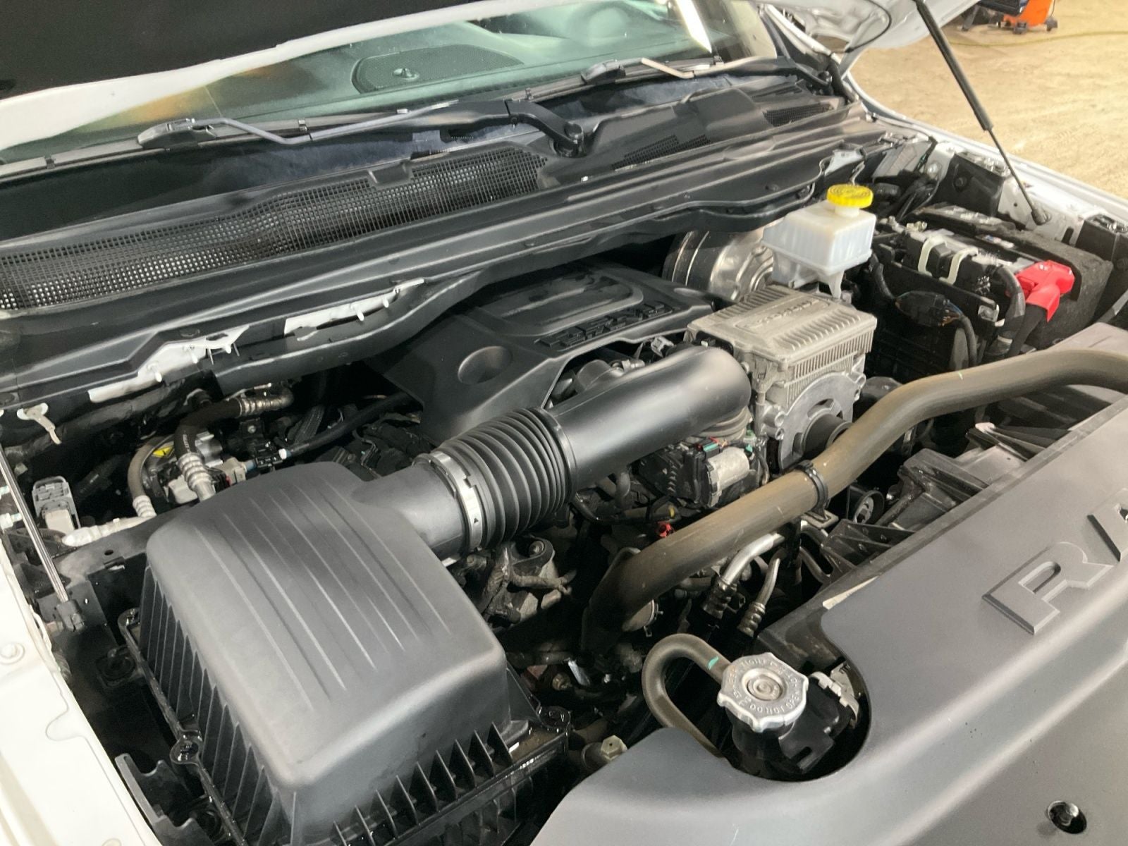 2023 RAM 1500 Big Horn Crew Cab 4x4 5'7' Box