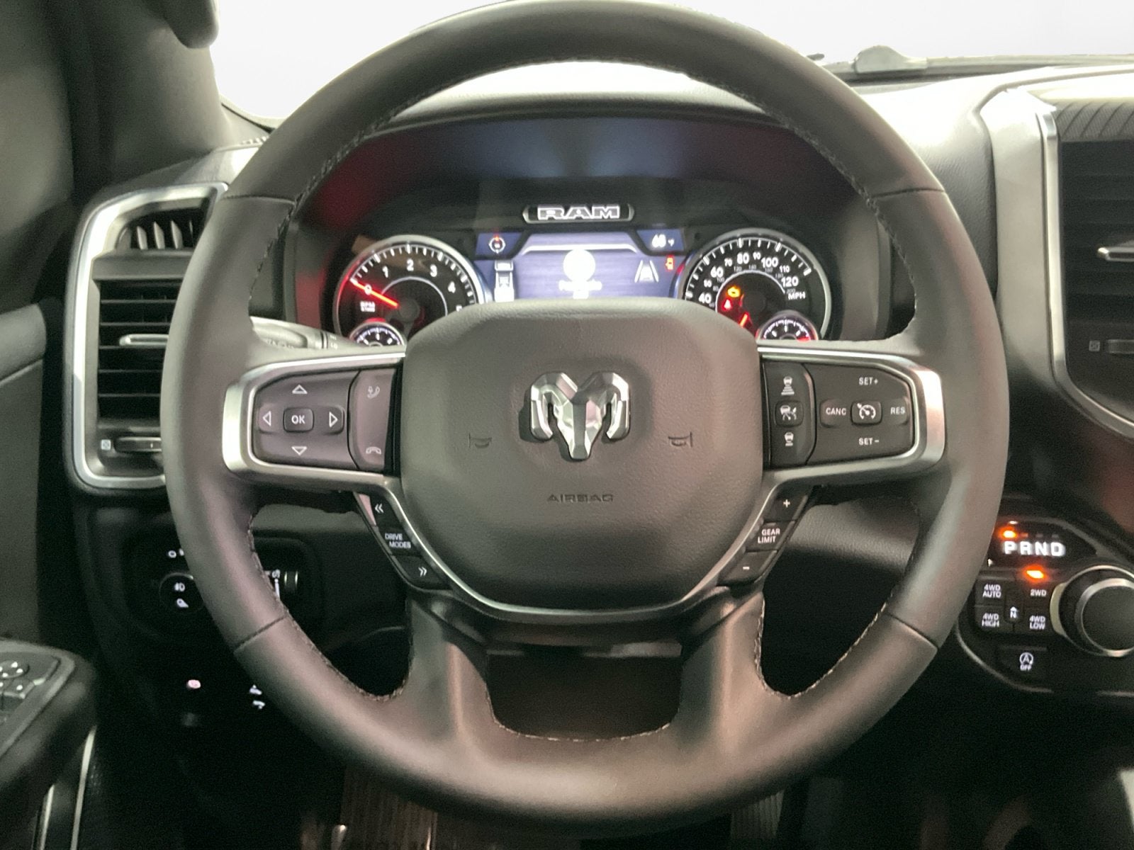 2026 RAM 1500 Big Horn Crew Cab 4x4 5'7' Box