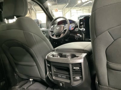 2026 RAM 1500 Big Horn Crew Cab 4x4 5'7' Box