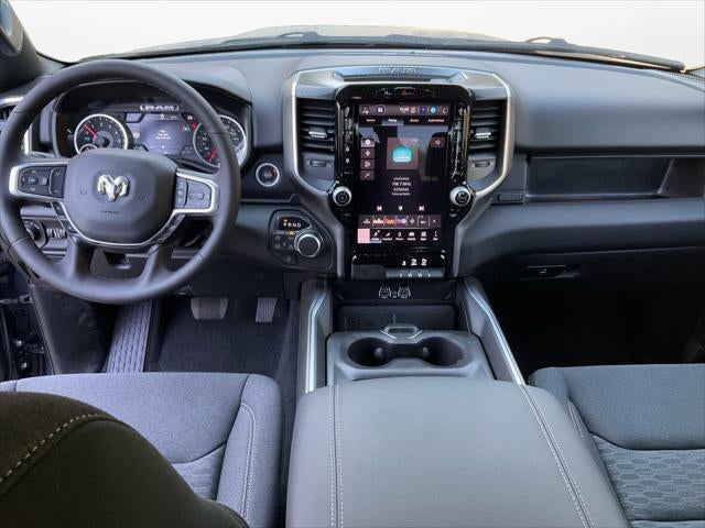 2026 RAM 1500 Big Horn Crew Cab 4x4 5'7' Box