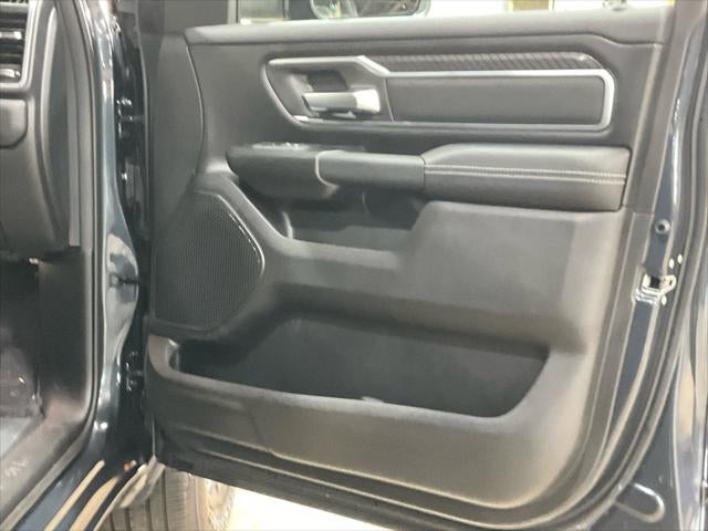 2026 RAM 1500 Big Horn Crew Cab 4x4 5'7' Box