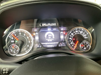 2023 RAM 1500 Big Horn Crew Cab 4x4 5'7' Box