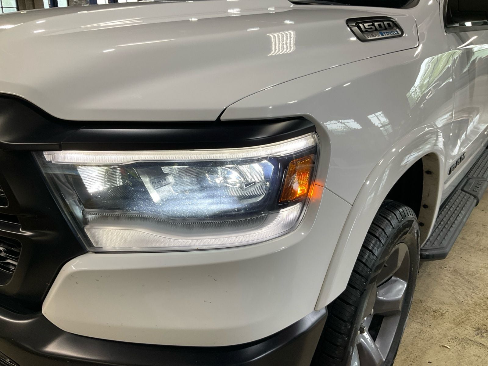 2023 RAM 1500 Big Horn Crew Cab 4x4 5'7' Box