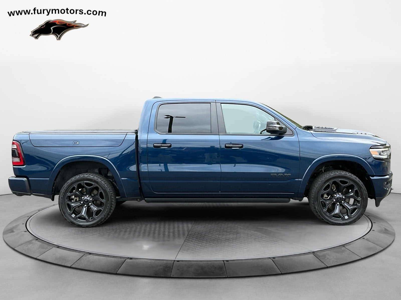 2024 RAM 1500 Limited Crew Cab 4x4 5'7' Box