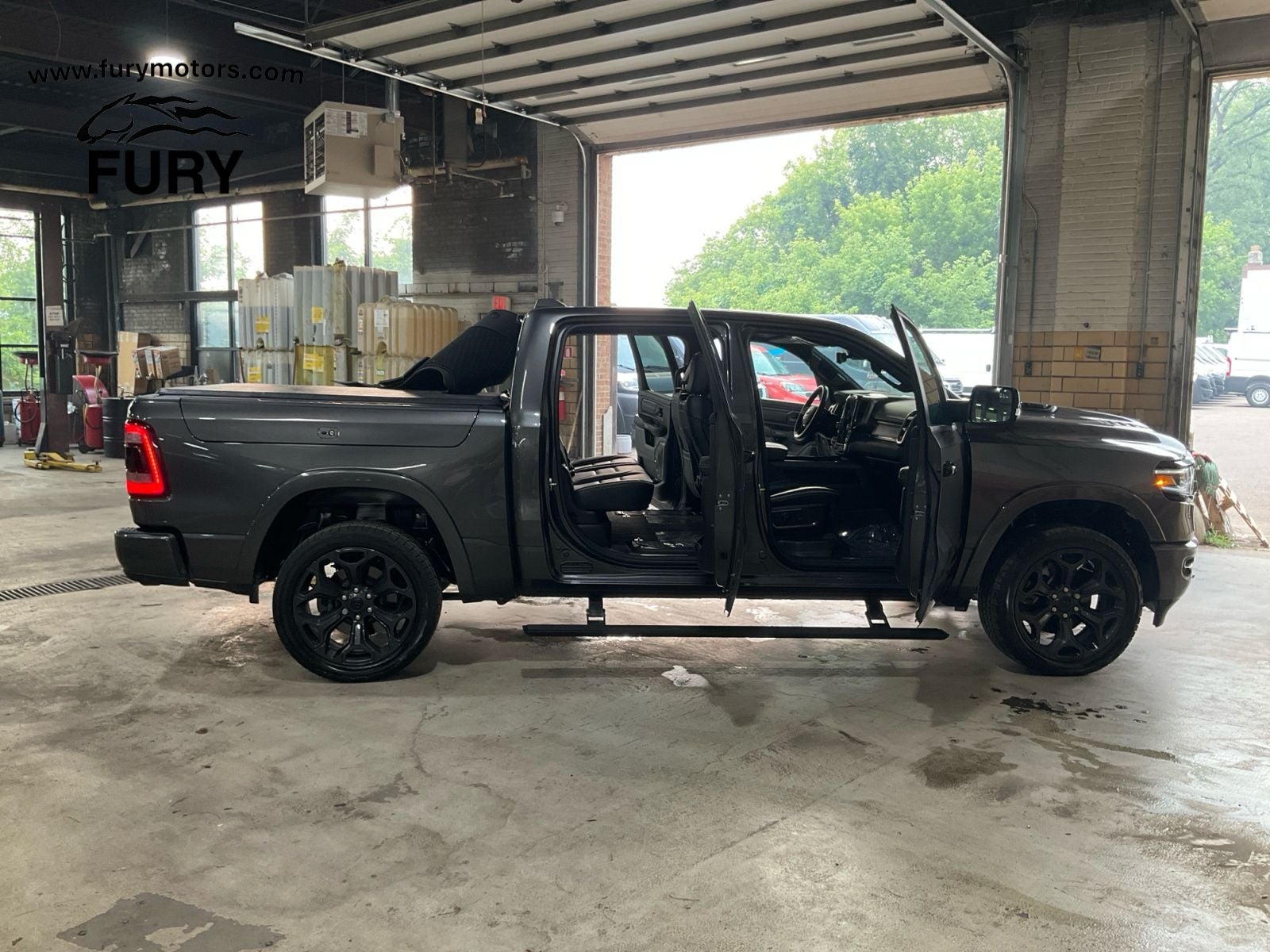 2024 RAM 1500 Limited Crew Cab 4x4 5'7' Box