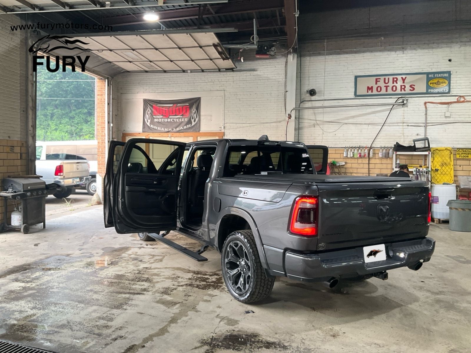 2024 RAM 1500 Limited Crew Cab 4x4 5'7' Box