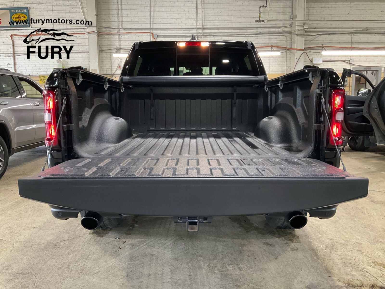 2025 RAM 1500 Laramie Crew Cab 4x4 5'7' Box