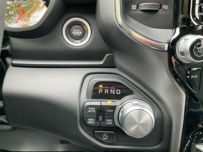 2025 RAM 1500 Laramie Crew Cab 4x4 5'7' Box