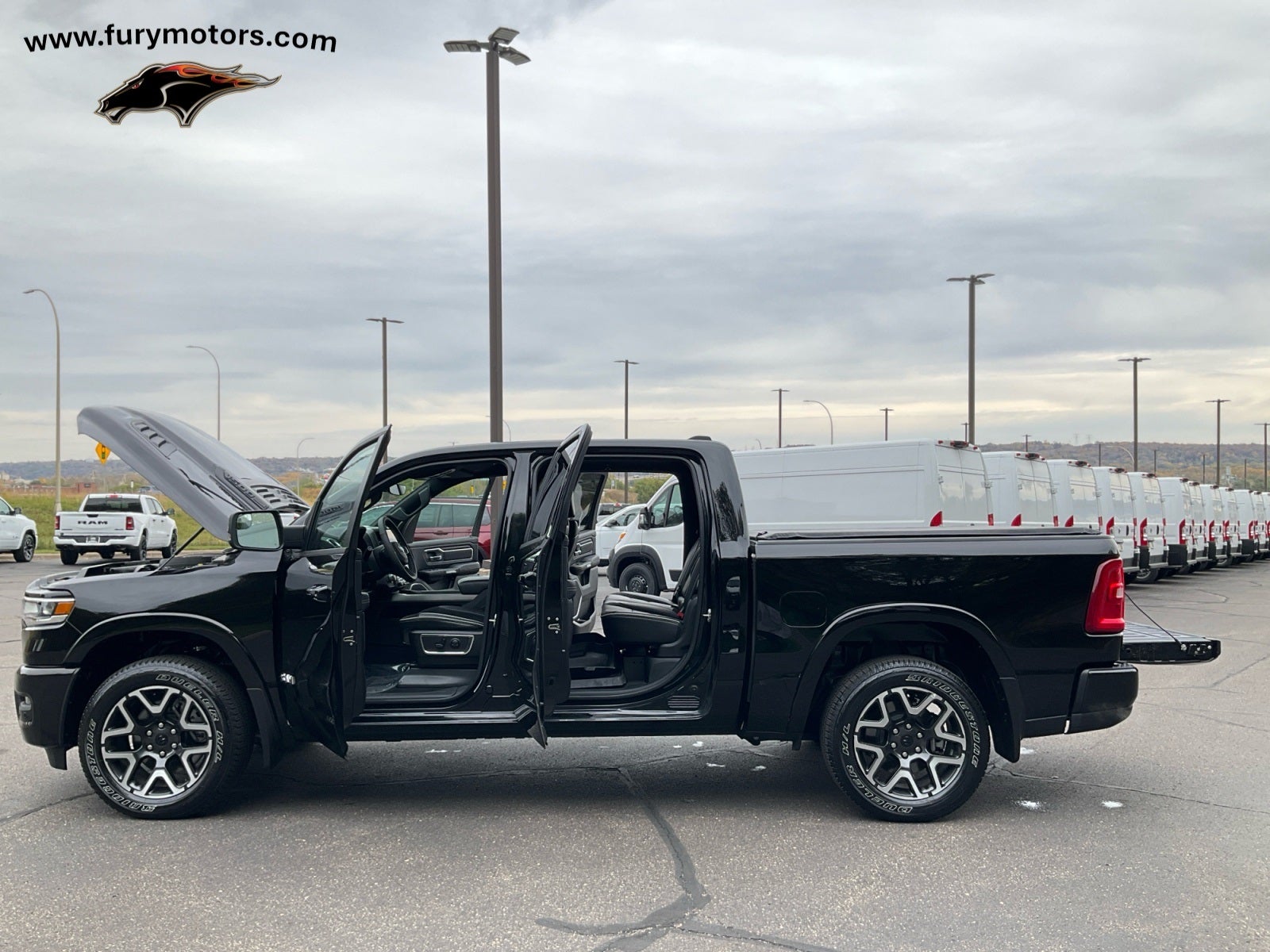 2025 RAM 1500 Laramie Crew Cab 4x4 5'7' Box