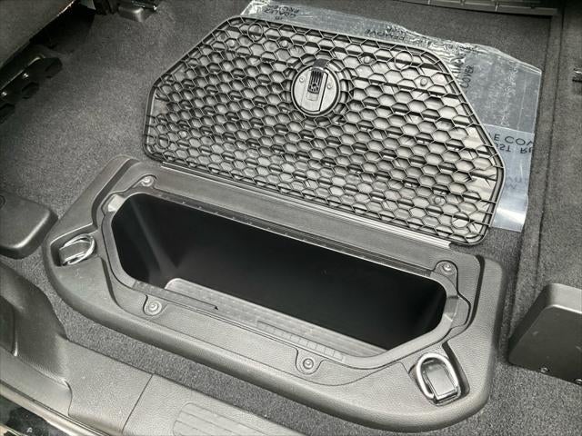 2025 RAM 1500 Laramie Crew Cab 4x4 5'7' Box