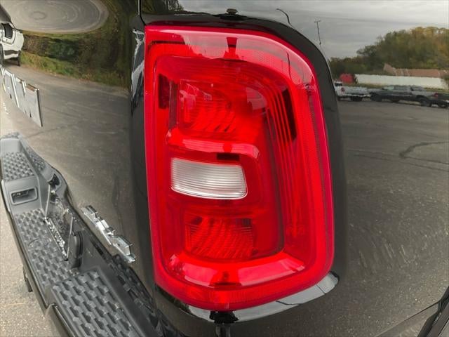 2025 RAM 1500 Laramie Crew Cab 4x4 5'7' Box