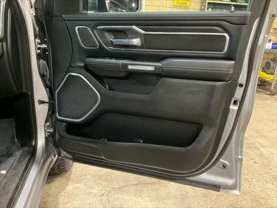2023 RAM 1500 Laramie Crew Cab 4x4 5'7' Box