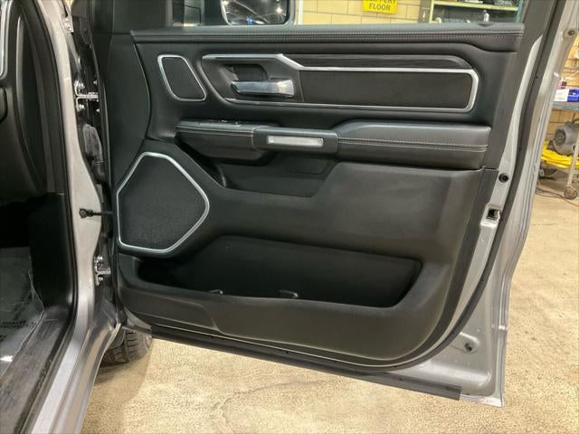 2023 RAM 1500 Laramie Crew Cab 4x4 5'7' Box