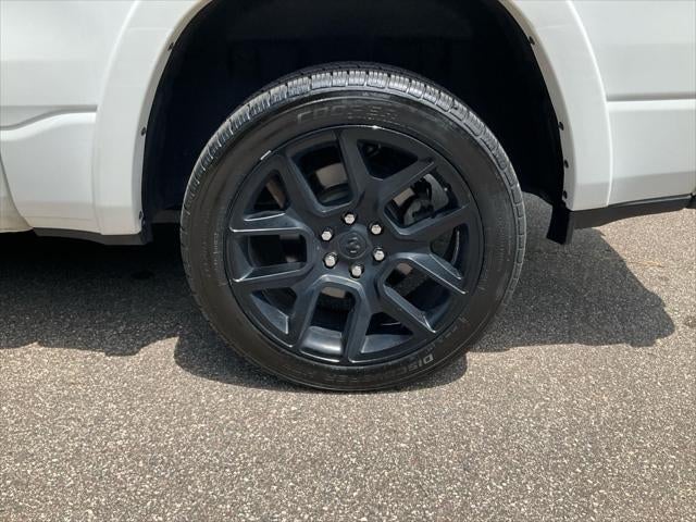 2022 RAM 1500 Laramie Crew Cab 4x4 5'7' Box