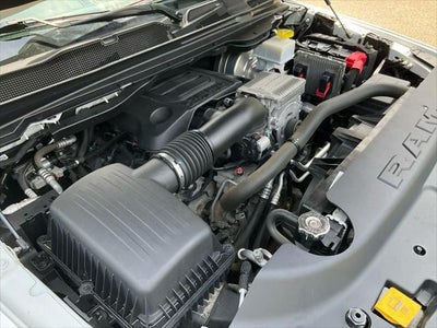 2022 RAM 1500 Laramie Crew Cab 4x4 5'7' Box
