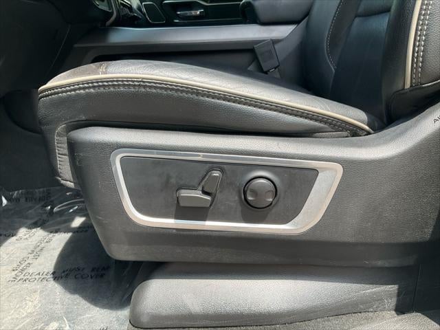 2022 RAM 1500 Laramie Crew Cab 4x4 5'7' Box