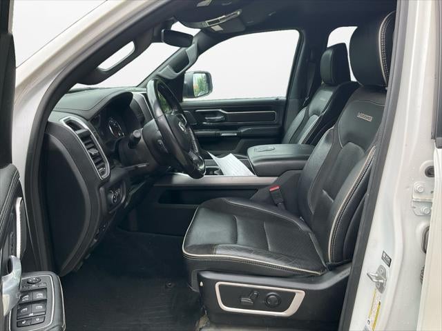 2022 RAM 1500 Laramie Crew Cab 4x4 5'7' Box