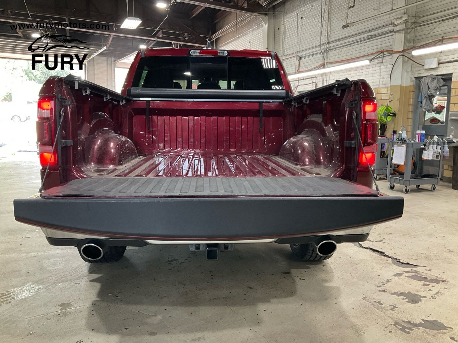 2022 RAM 1500 Laramie Crew Cab 4x4 5'7' Box