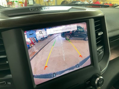 2022 RAM 1500 Laramie Crew Cab 4x4 5'7' Box