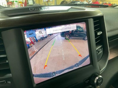 2022 RAM 1500 Laramie Crew Cab 4x4 5'7' Box