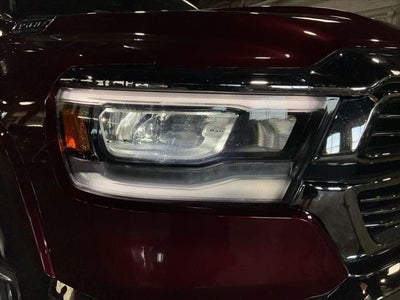2022 RAM 1500 Laramie Crew Cab 4x4 5'7' Box