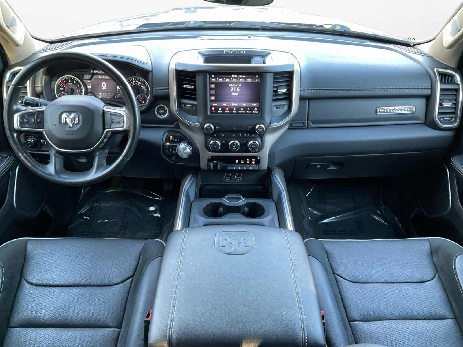 2021 RAM 1500 Laramie Crew Cab 4x4 5'7' Box