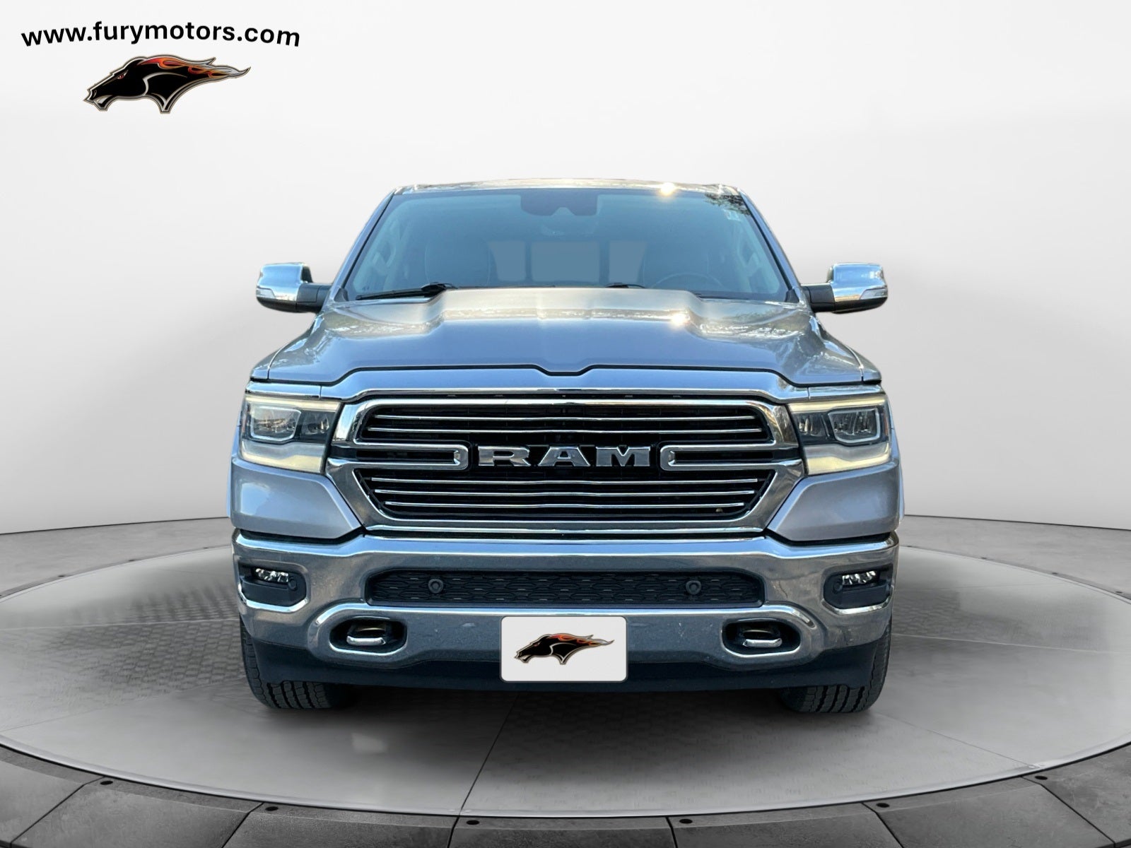 2021 RAM 1500 Laramie Crew Cab 4x4 5'7' Box
