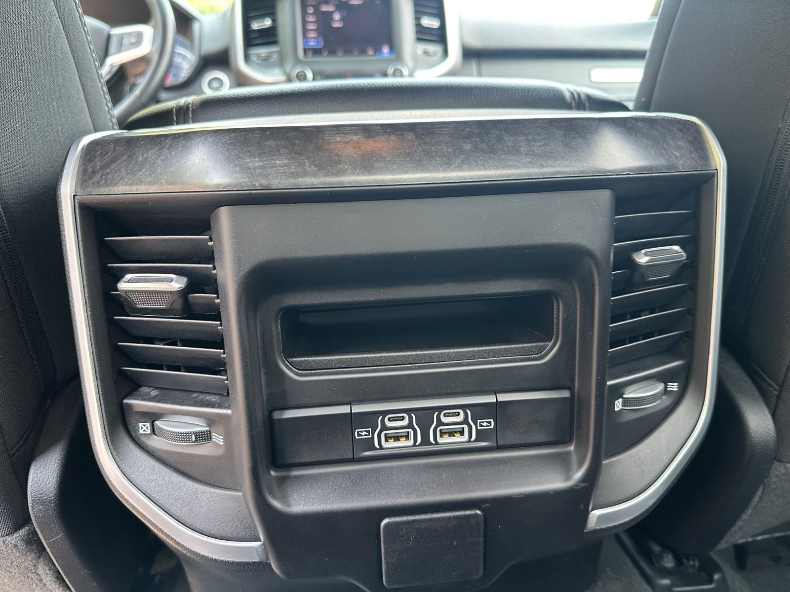 2023 RAM 1500 Big Horn Crew Cab 4x4 6'4' Box