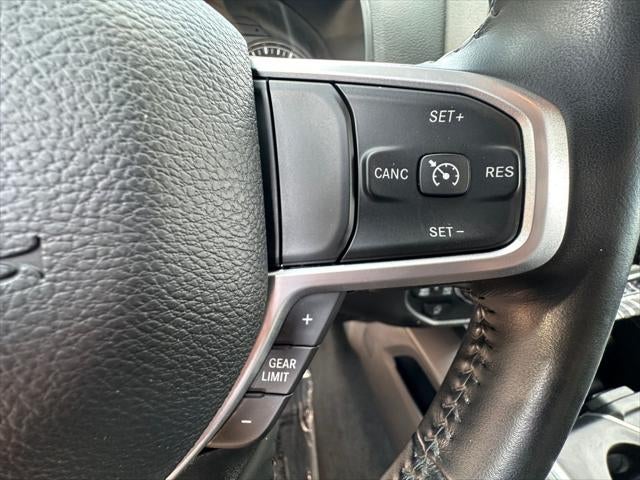 2023 RAM 1500 Big Horn Crew Cab 4x4 6'4' Box