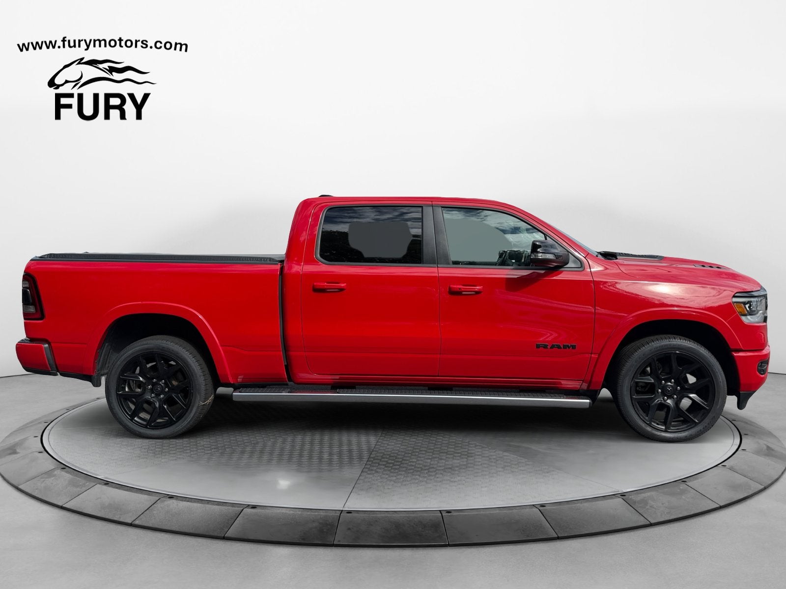 2021 RAM 1500 Laramie Crew Cab 4x4 6'4' Box