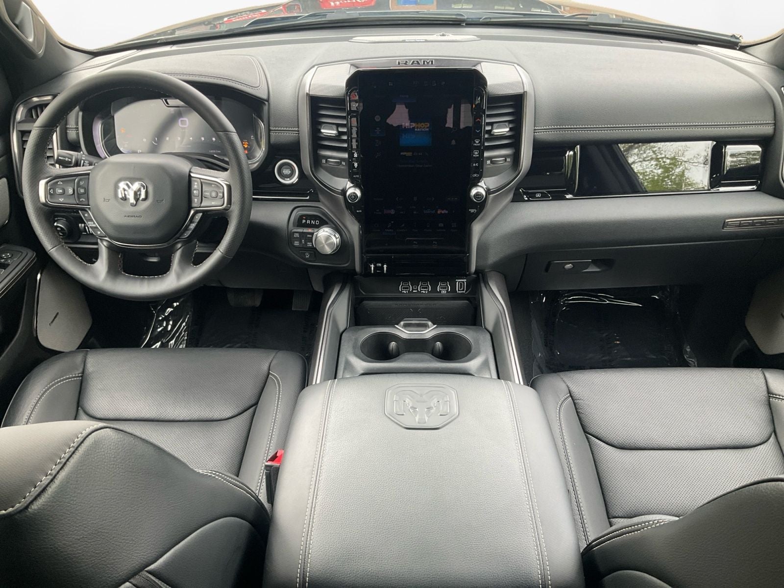 2025 RAM 1500 Sport