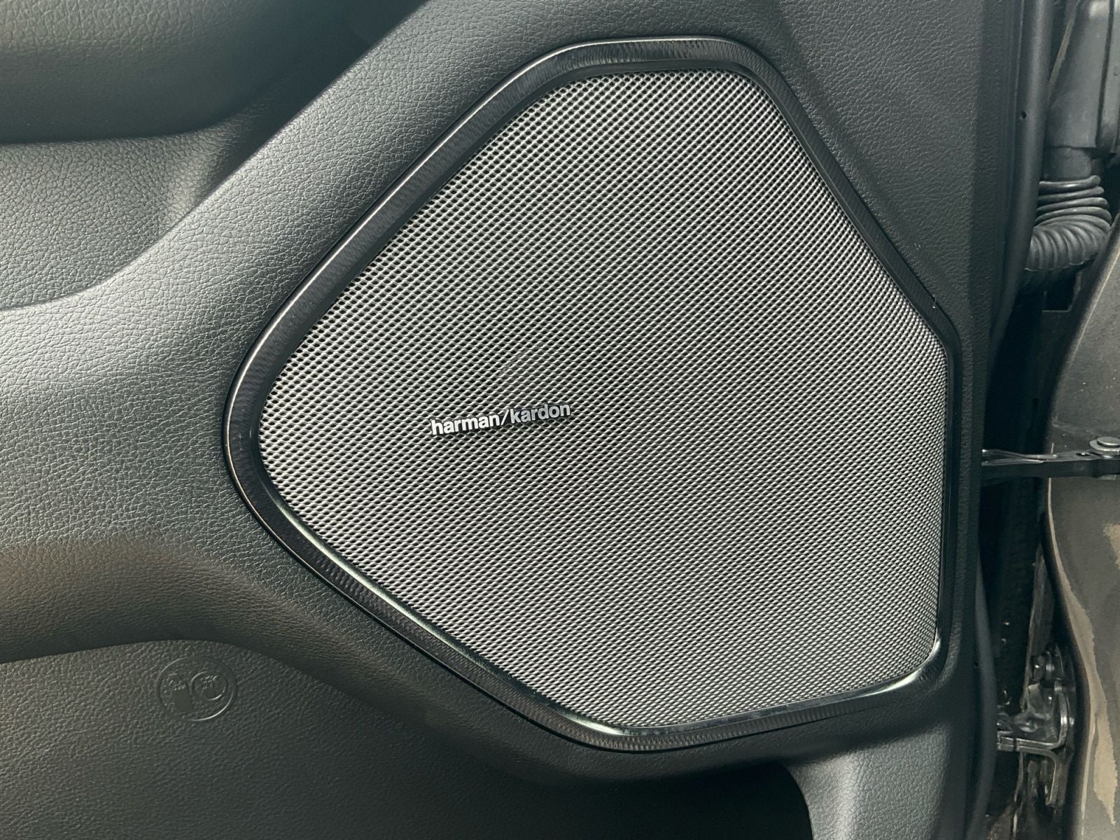 2025 RAM 1500 Sport