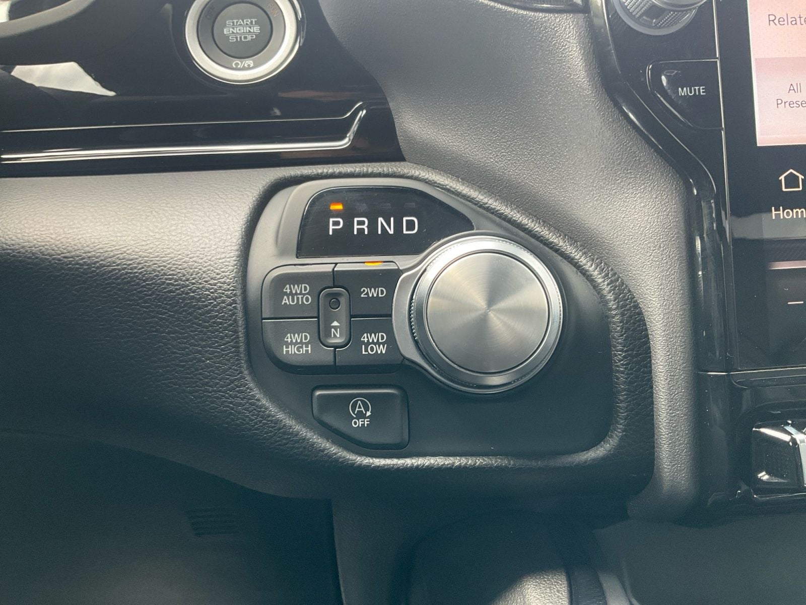 2025 RAM 1500 Sport
