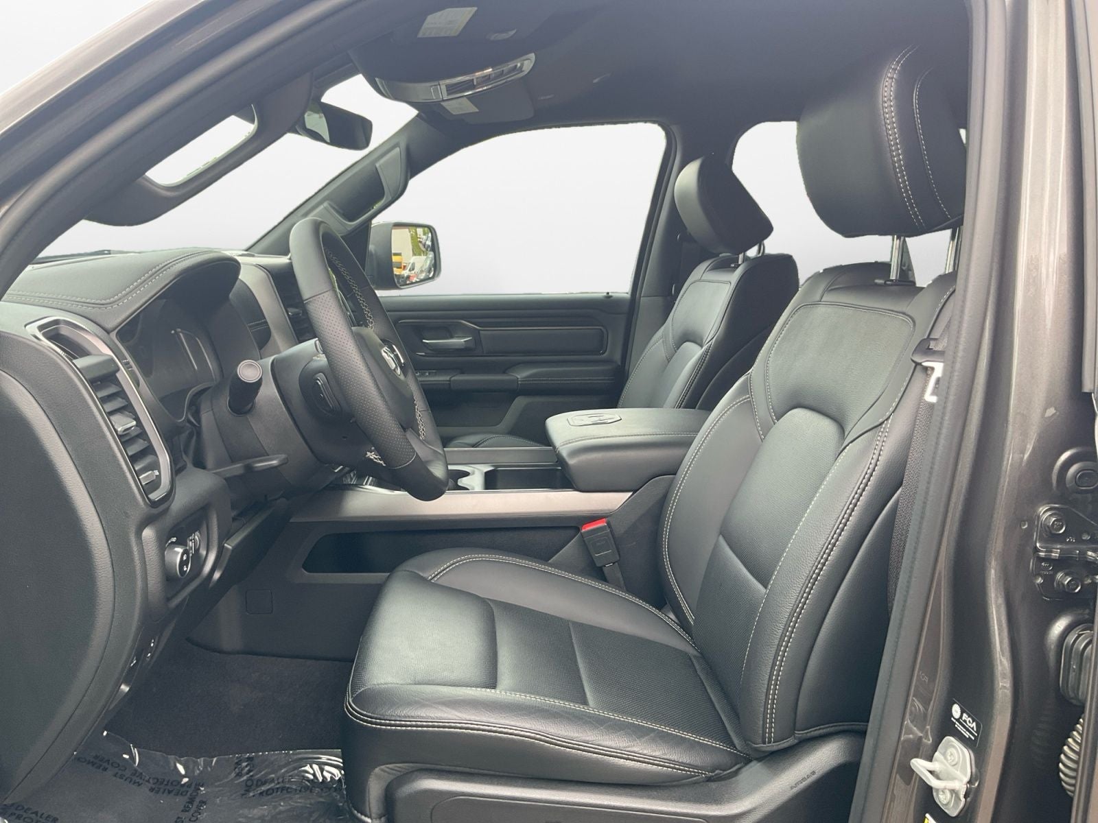 2025 RAM 1500 Sport