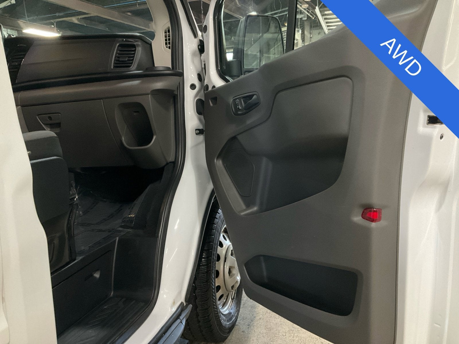 2025 Ford Transit-350 XLT
