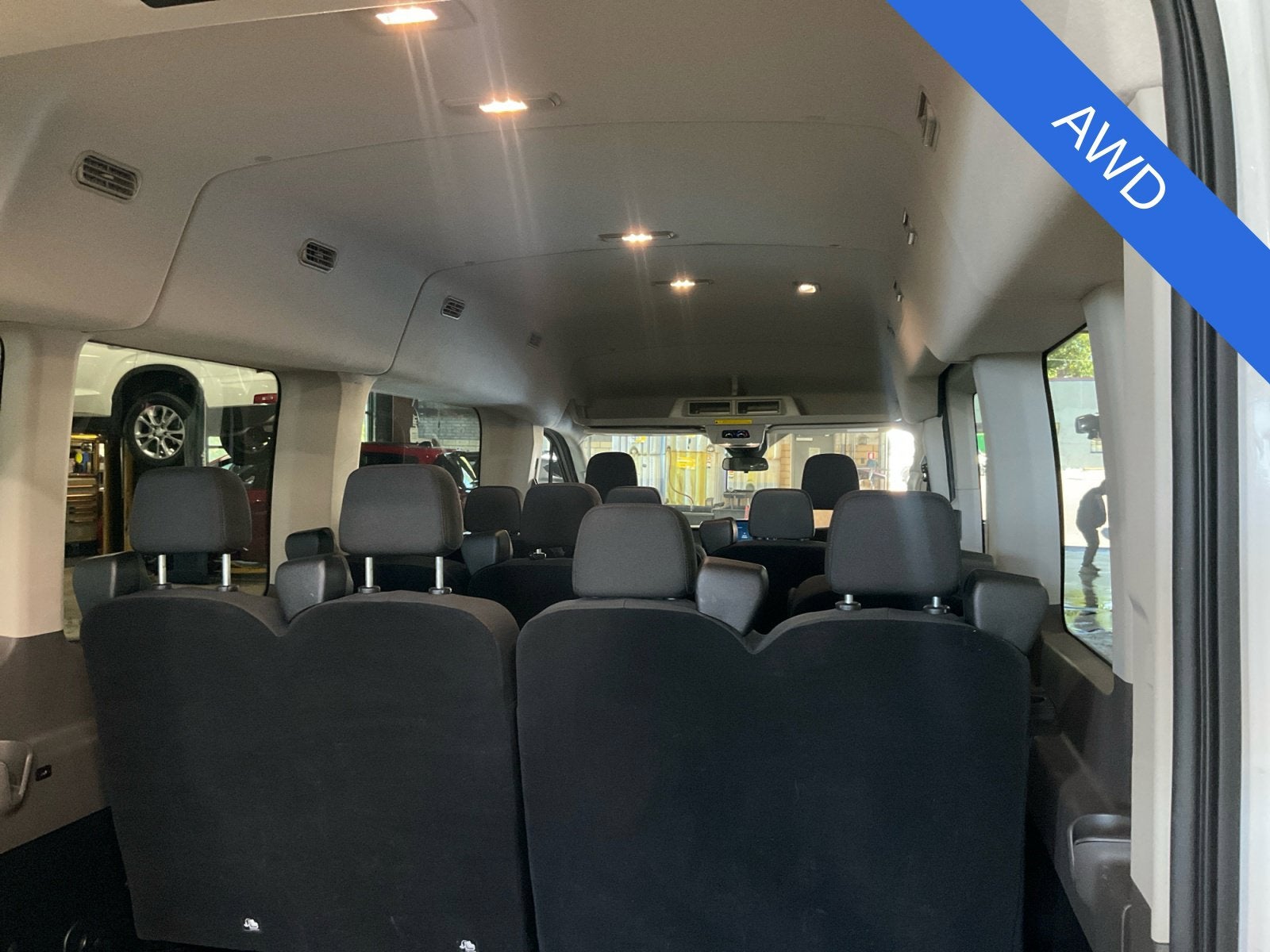 2025 Ford Transit-350 XLT
