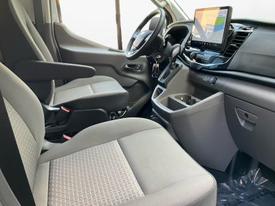 2024 Ford Transit Passenger Wagon XLT