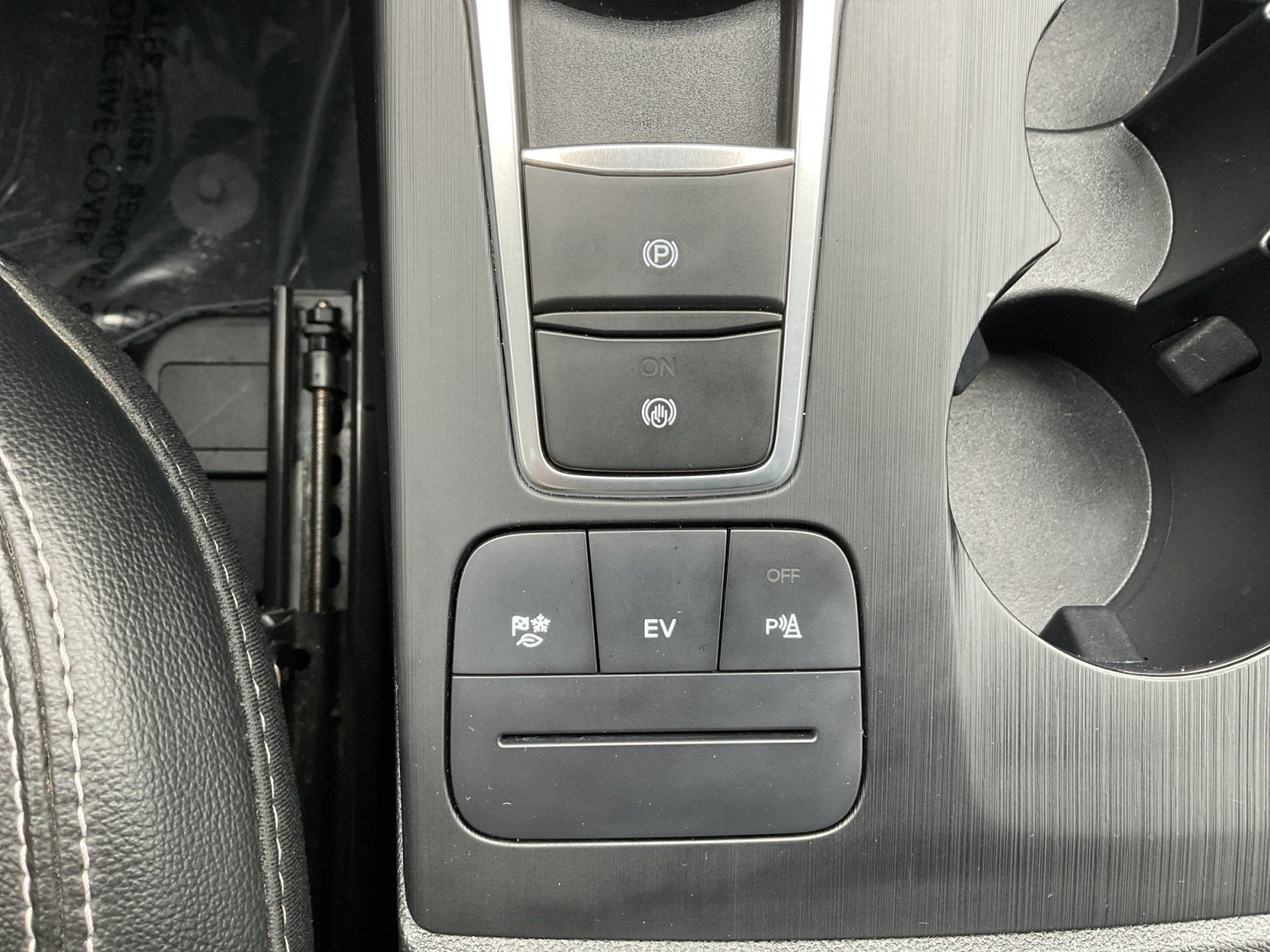 2022 Ford Escape Titanium Plug-In Hybrid