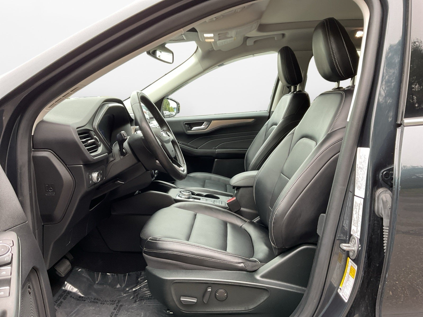 2022 Ford Escape Titanium Plug-In Hybrid