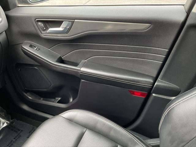 2022 Ford Escape Titanium Plug-In Hybrid