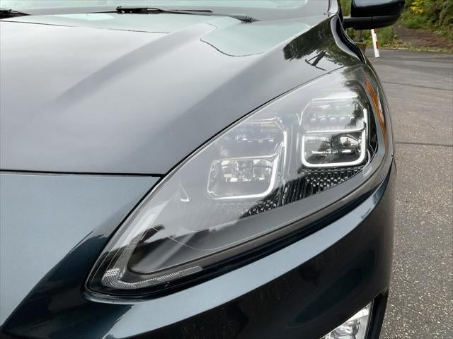 2022 Ford Escape Titanium Plug-In Hybrid