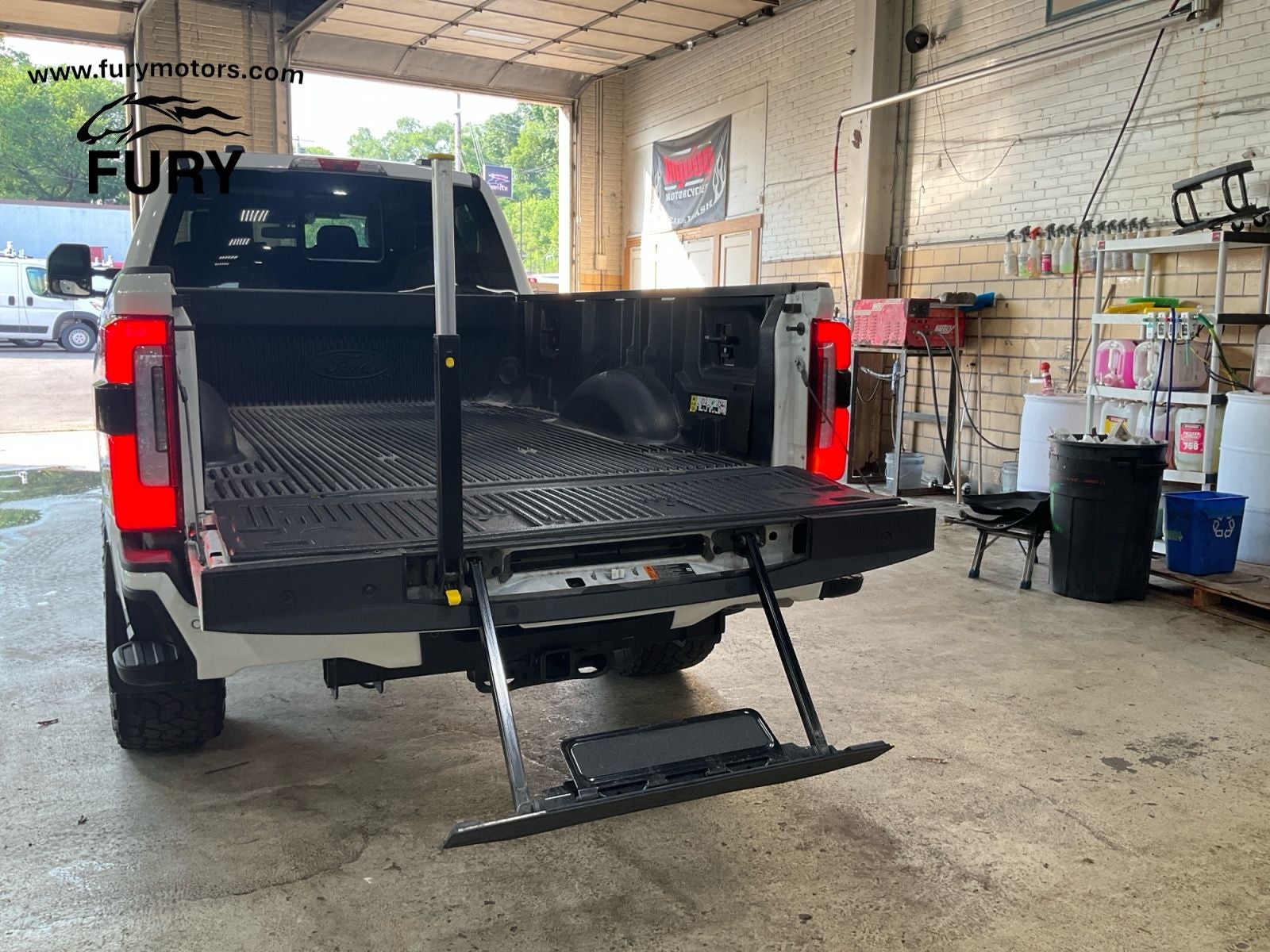 2023 Ford F-350SD Platinum