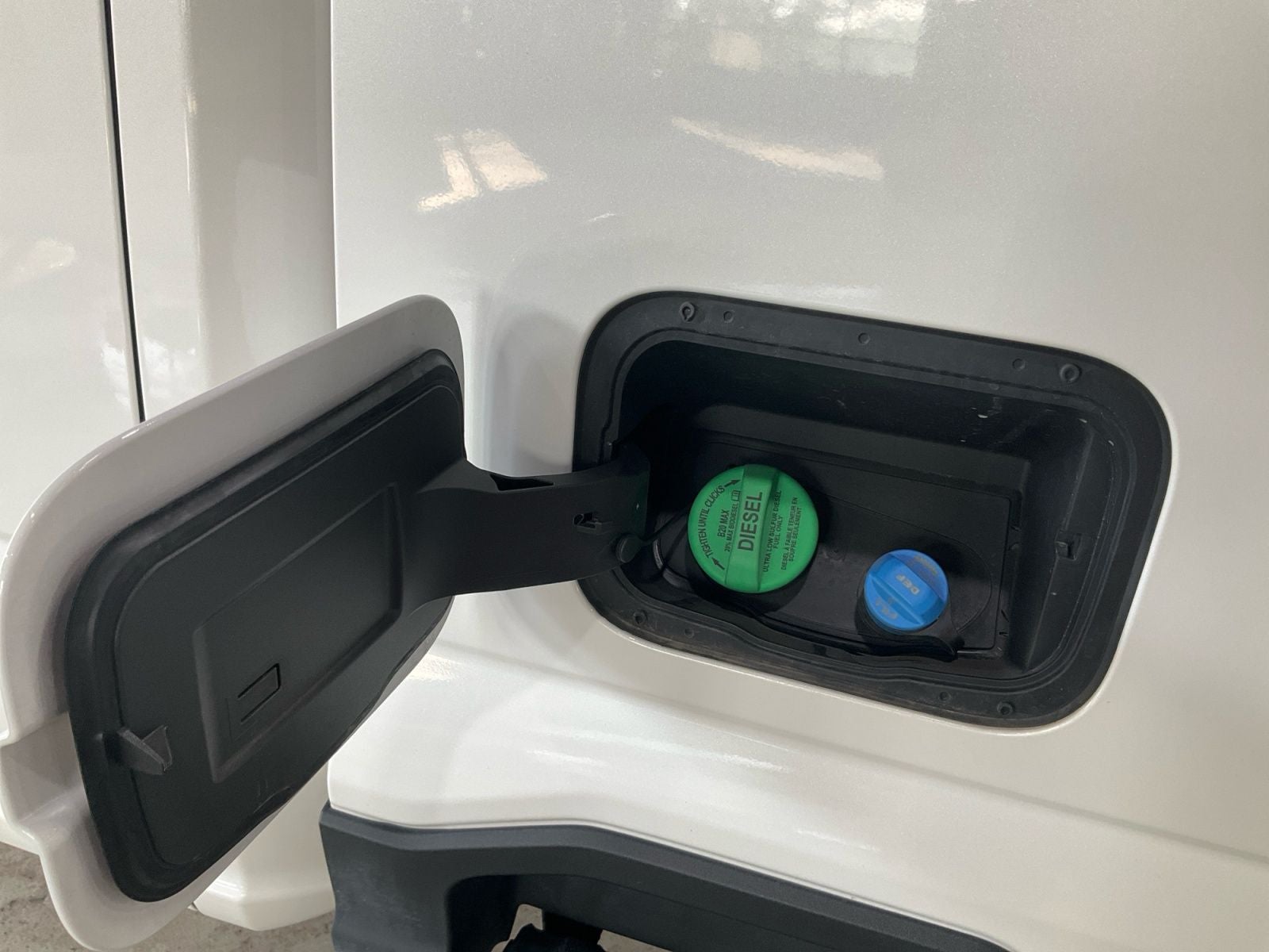 2023 Ford F-350SD Platinum