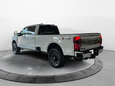 2023 Ford F-350SD Platinum